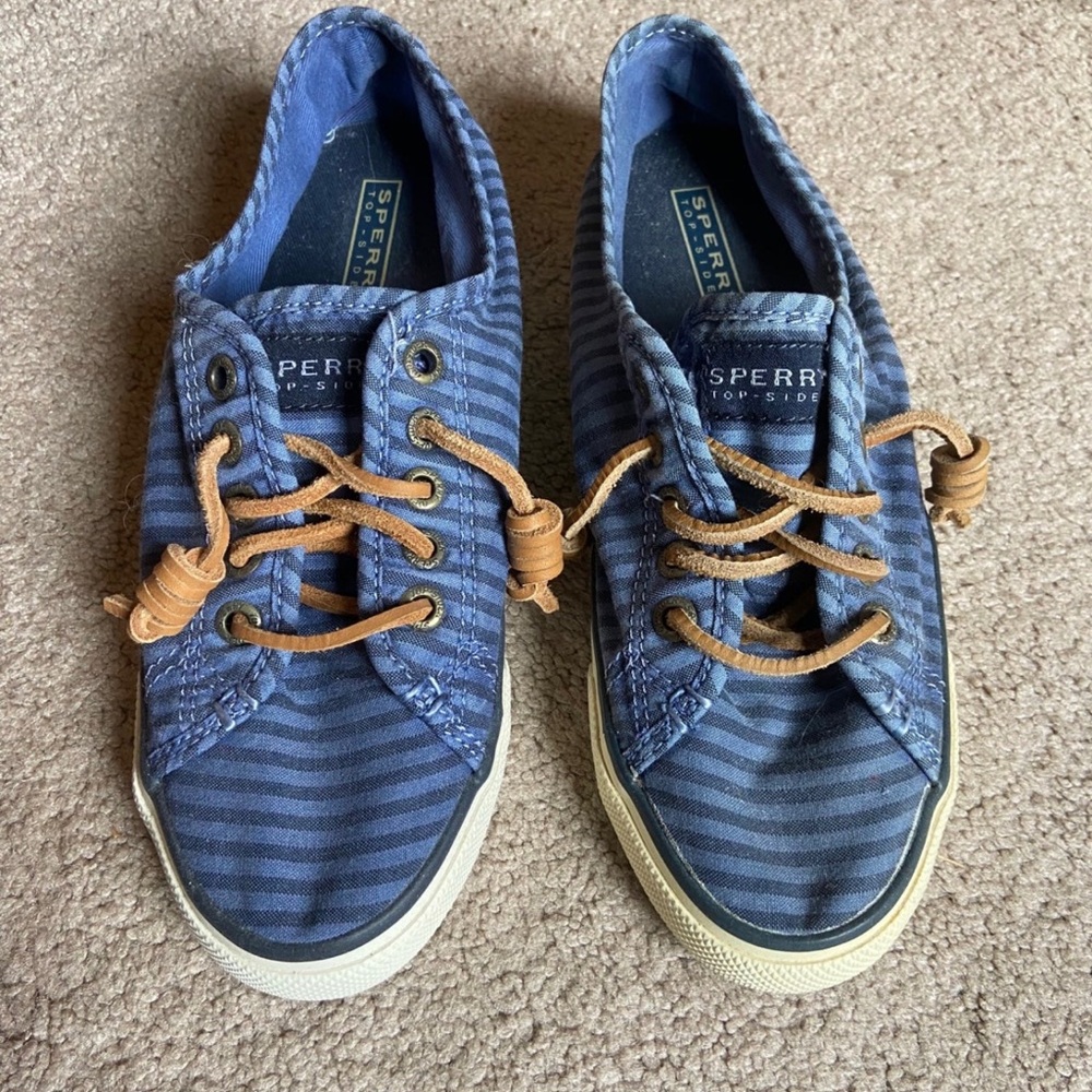 Sperry Navy Striped Sneakers w/Tan Laces Sz 6